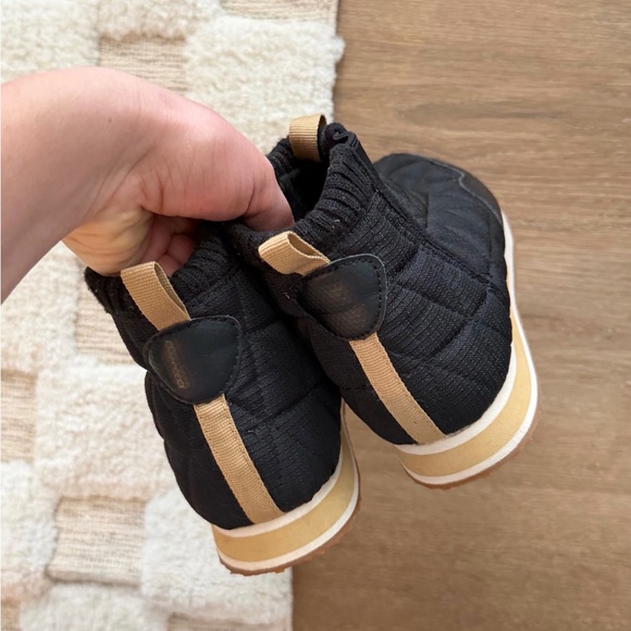 Teva ReEmber Mid Platform Bootie in Black - Picture 6 of 6